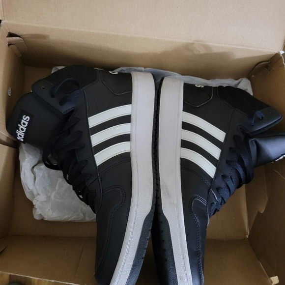 Adidas ..Black Leather. Sz 13 Men's - Picture 5 of 8